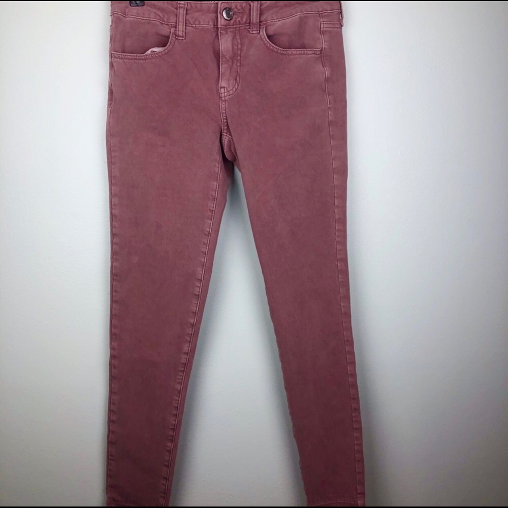 💕NWOT American Eagle Jeans Pink Women’s 6